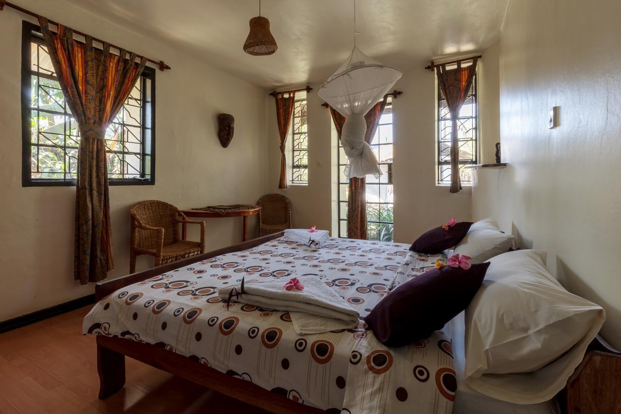 Travellers Rest Hotel Kisoro Kültér fotó